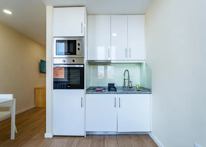 Close To Everything Your Gray Prm 2t * Oporto