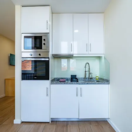 Close To Everything Your Gray Prm 2t * Porto