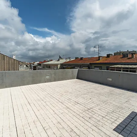 Close To Everything Your Gray Prm 2t * Oporto