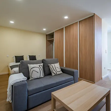 Close To Everything Your Gray Prm 2t Apartman Porto