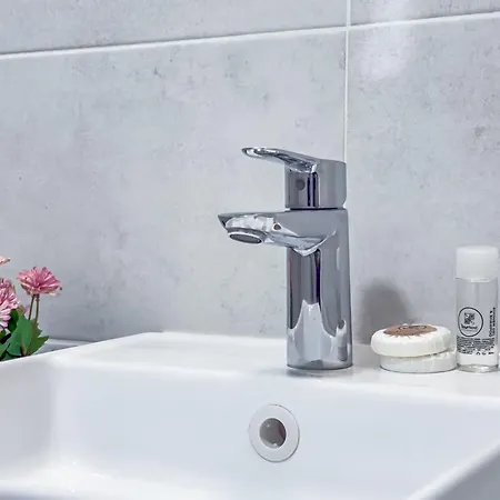 Close To Everything Your Gray Prm 2t Apartmán