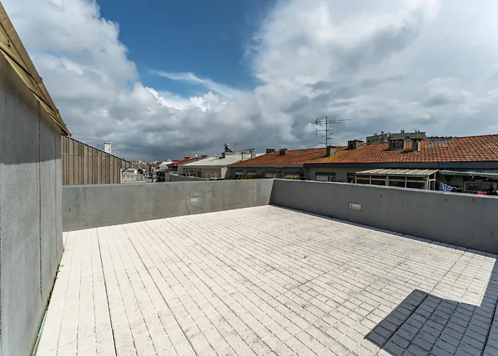 Close To Everything Your Gray Prm 2t * Porto